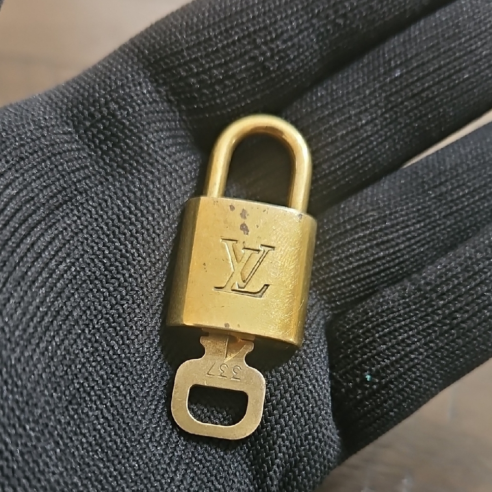 Authentic Louis Vuitton Gold-tone Padlock & Key #337
